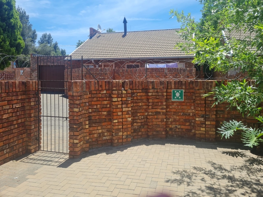 2 Bedroom Property for Sale in Navalsig Free State